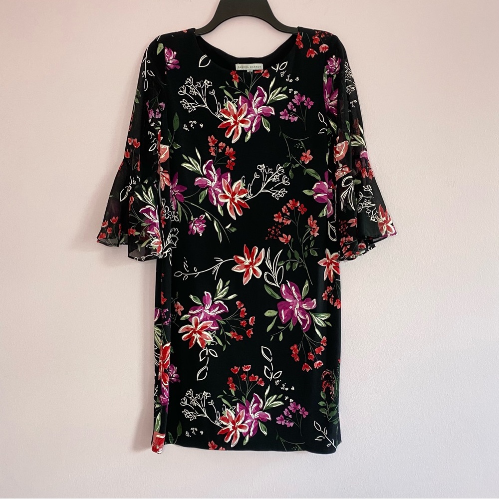 NEW Sandra Darren Floral Sheath Dress women’s size 8
